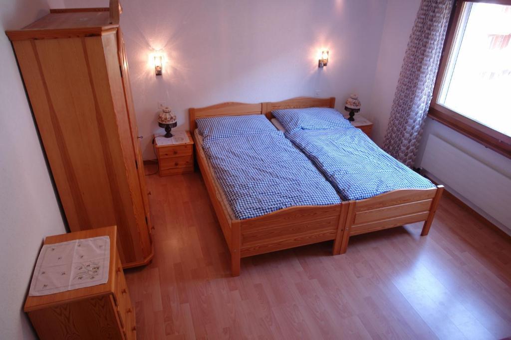 Myzermatt Monazit Apartman Szoba fotó
