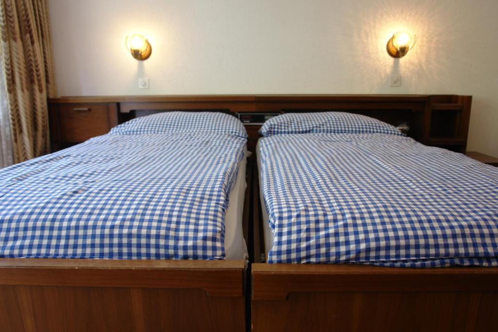 Myzermatt Monazit Apartman Szoba fotó