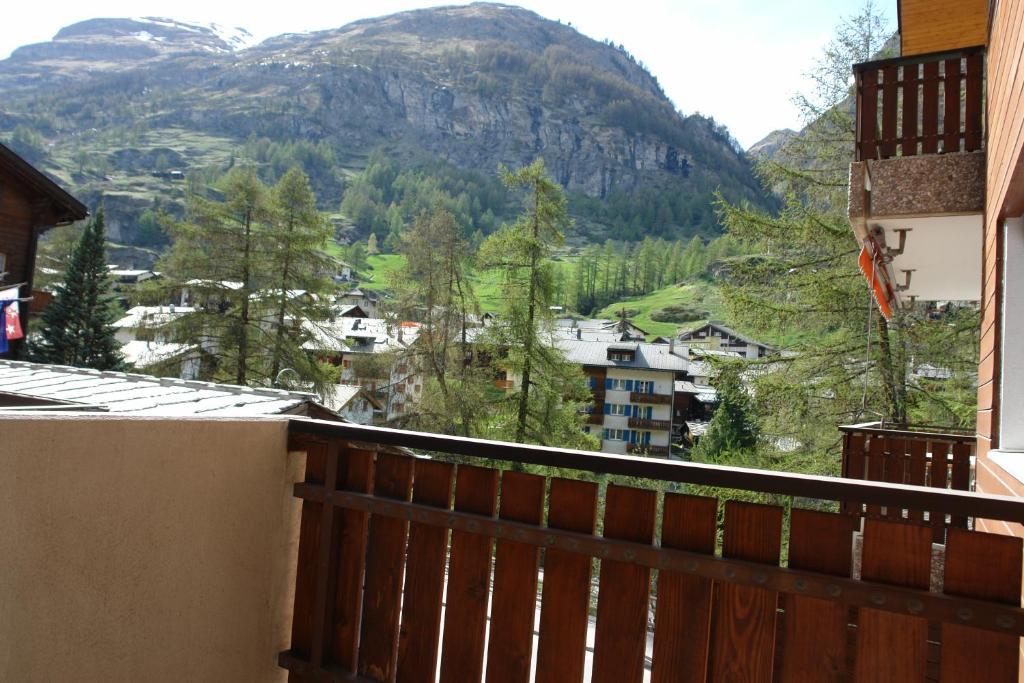 Myzermatt Monazit Apartman Szoba fotó
