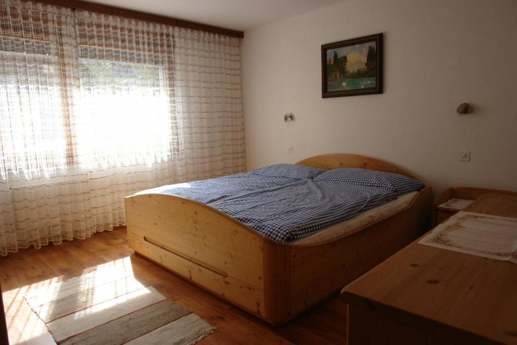 Myzermatt Monazit Apartman Szoba fotó