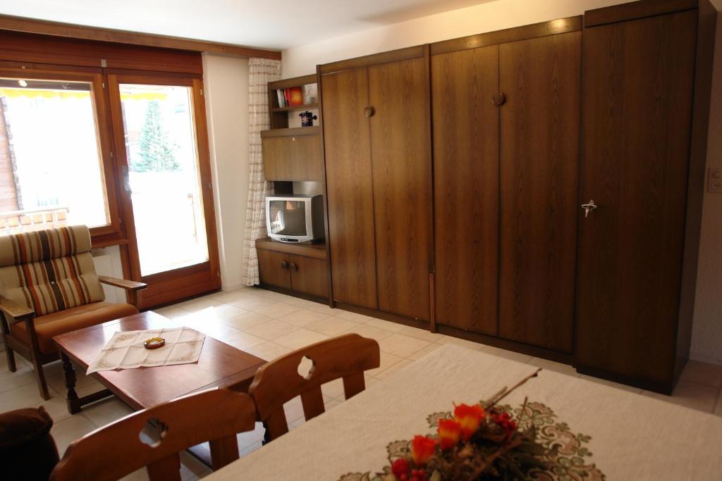 Myzermatt Monazit Apartman Szoba fotó